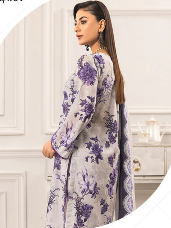 Zohra Classic By Motifz Lawn Collection 2025 (Design-05)