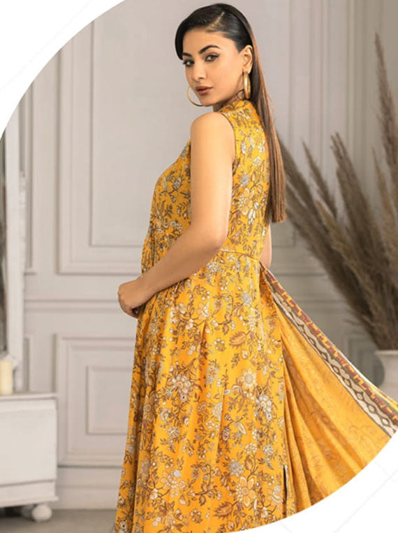Zohra Classic By Motifz Lawn Collection 2025 (Design-09)