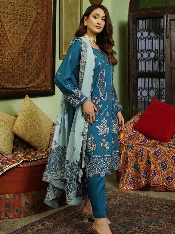 Sunehre Rang By Manizay Premium Viscose Collection 2024