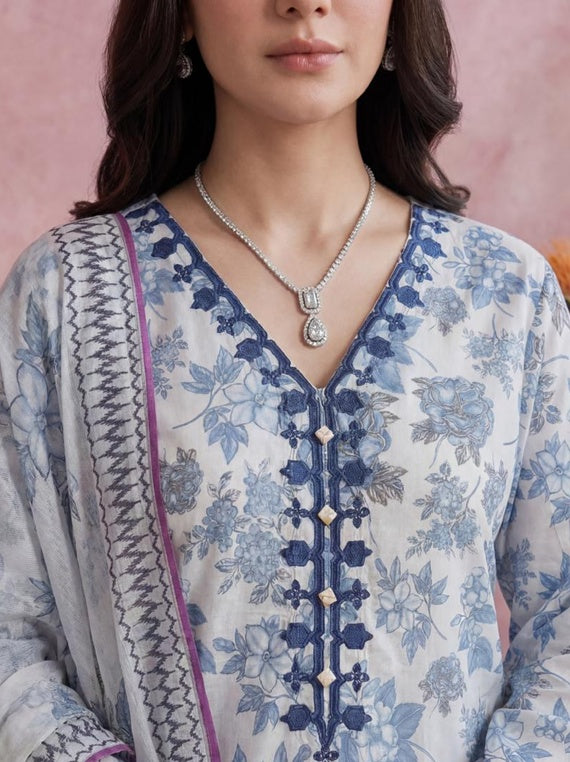 Tawakkal Fabrics 3 Piece Stitched Lawn & Embroidered Suits | Star Fabrics (D-02)