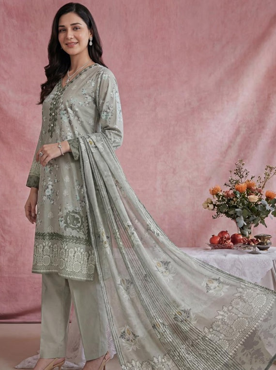 Tawakkal Fabrics 3 Piece Stitched Lawn & Embroidered Suits | Star Fabrics (D-01)