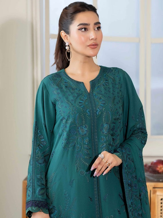 Parham by Johra Embroidered karandi Collection (JW-118)