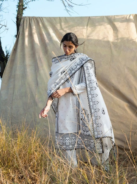 The Poetry of Luxury Summer Lawn Collection By GUL AHMED 2026 (PM-62051)