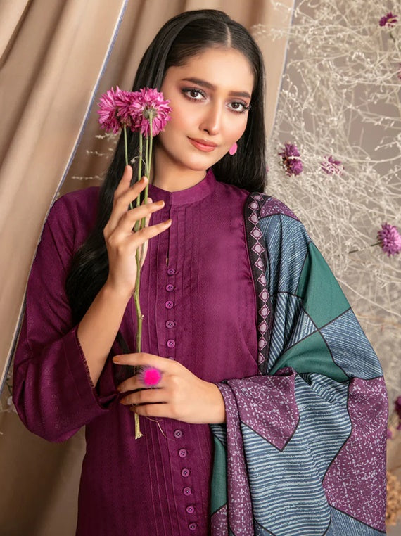 Zeynep By Tawakkal Stitched Jacquard Viscose Collection 2024 (D-5022)