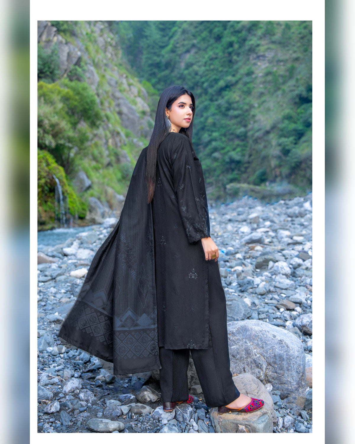 Riaz Arts Zarar Luxury Winter Embroidered Wool Touch Peach Suit with Banarsi Jacquard Shawl
