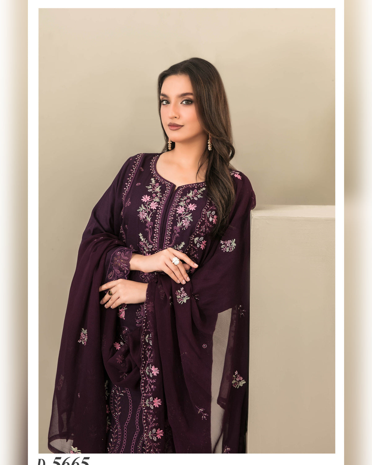 SEHEJ by Tawakkal Fabrics – Luxury Cut Dana Embroidered Staple 3 Piece Unstitched Suit