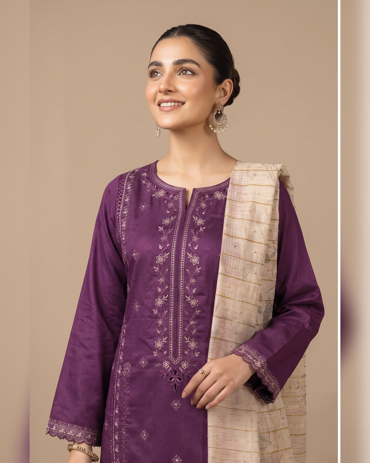 AMAYA by Tawakkal Fabrics – Luxury Embroidered Viscose Jacquard 3 Piece Unstitched Suit