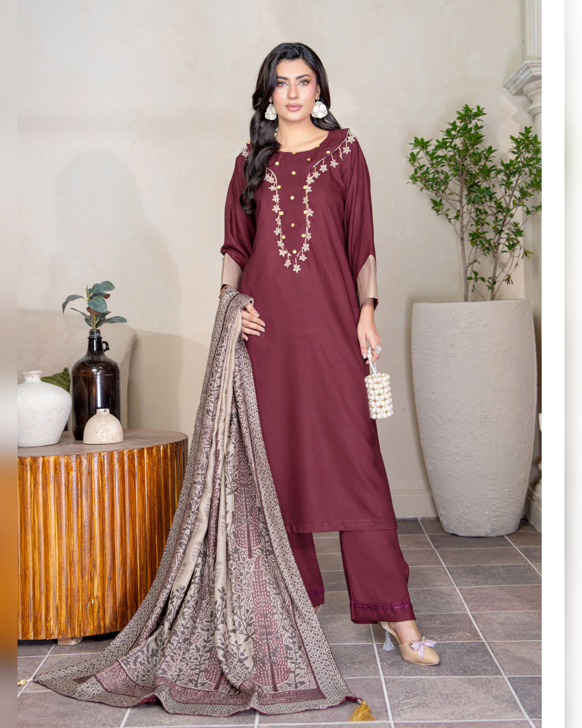 Chinar by Riaz Arts – Luxury Wool Touch Peach 3 Piece Winter Suit with Pashmina Jacquard Shawl