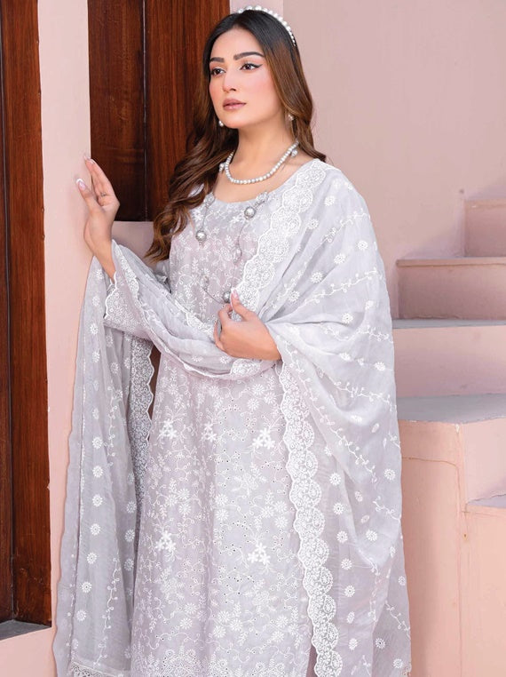 Tasawwur By Bin Rashid Exclusive Lawn Collection 2025 (Design-02)