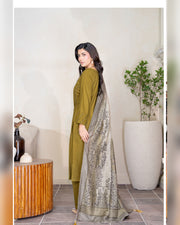 Chinar by Riaz Arts – Luxury Wool Touch Peach 3 Piece Winter Suit with Pashmina Jacquard Shawl