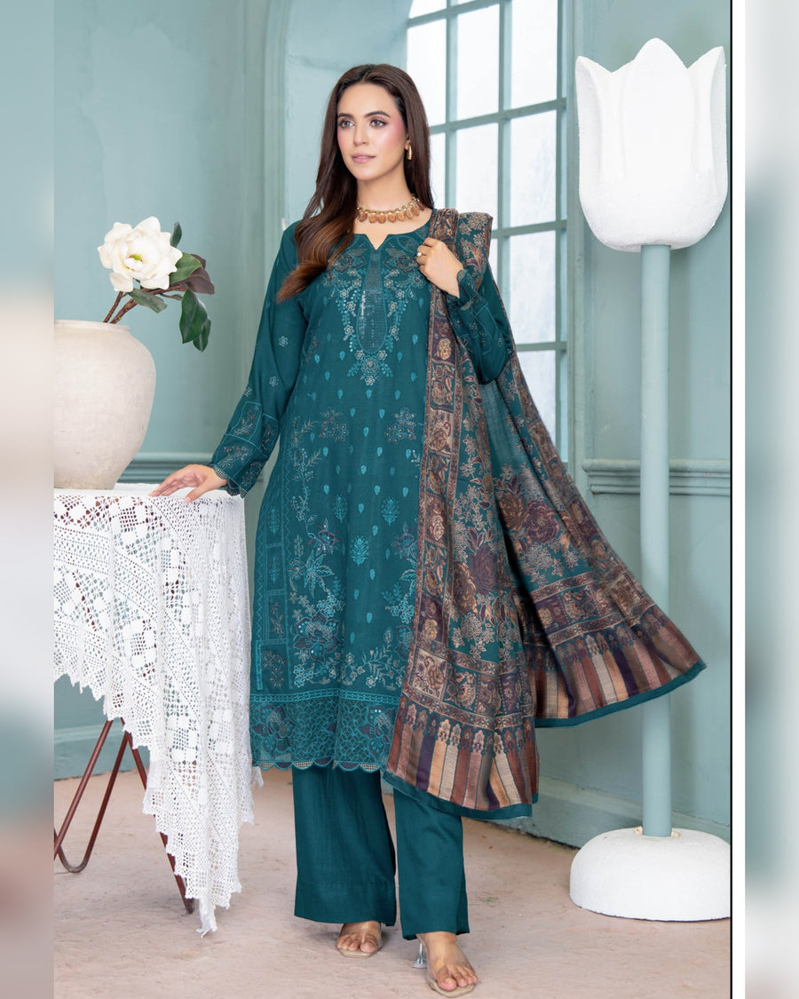 Mahgul Vol. 2 by Riaz Arts – Luxury Embroidered Tensil Peach Leather 3 Piece Winter Suit with Kani Wool Shawl