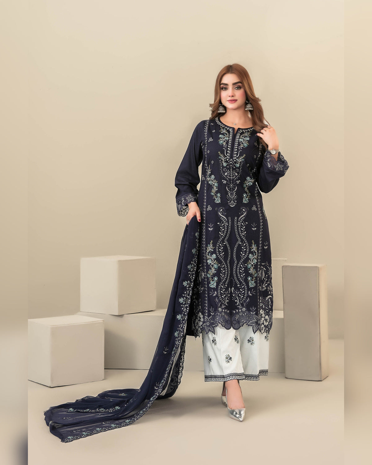 SEHEJ by Tawakkal Fabrics – Luxury Cut Dana Embroidered Staple 3 Piece Unstitched Suit