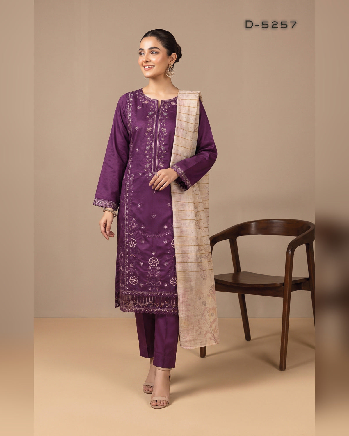 AMAYA by Tawakkal Fabrics – Luxury Embroidered Viscose Jacquard 3 Piece Unstitched Suit