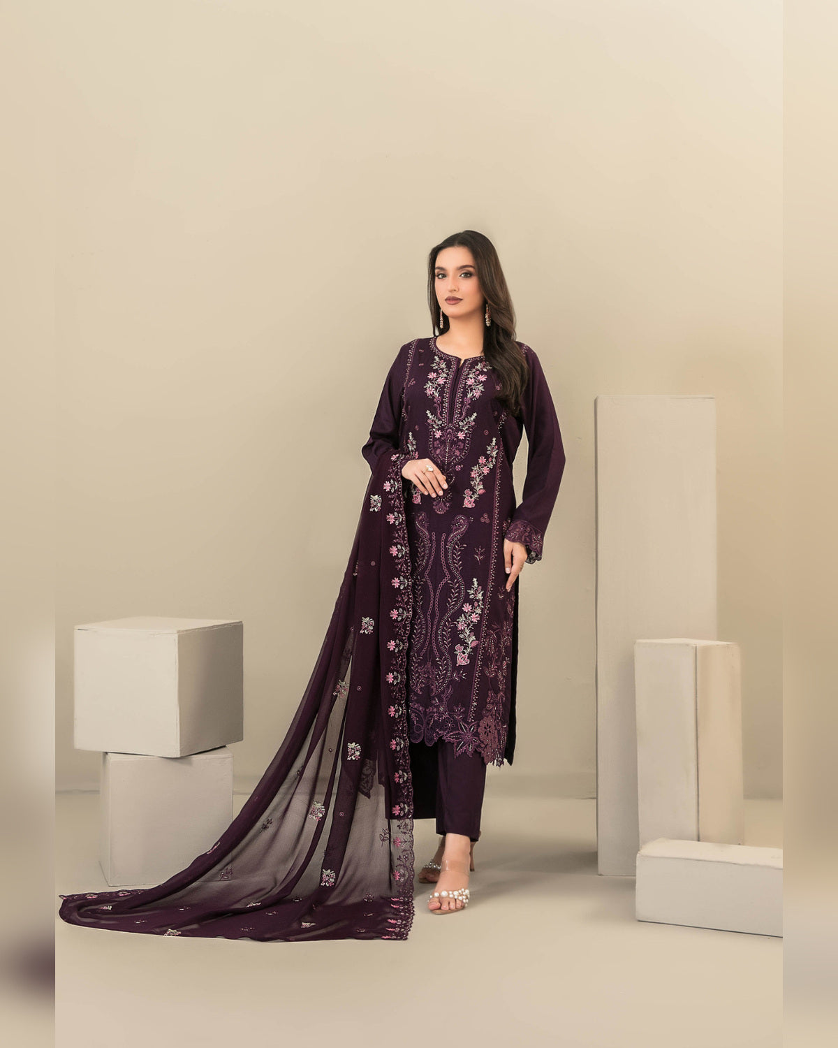 SEHEJ by Tawakkal Fabrics – Luxury Cut Dana Embroidered Staple 3 Piece Unstitched Suit