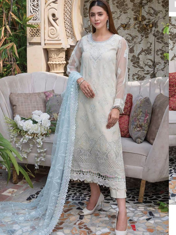 Navia Alkousar By Ahmed Organza Collection 2025 (D-04)