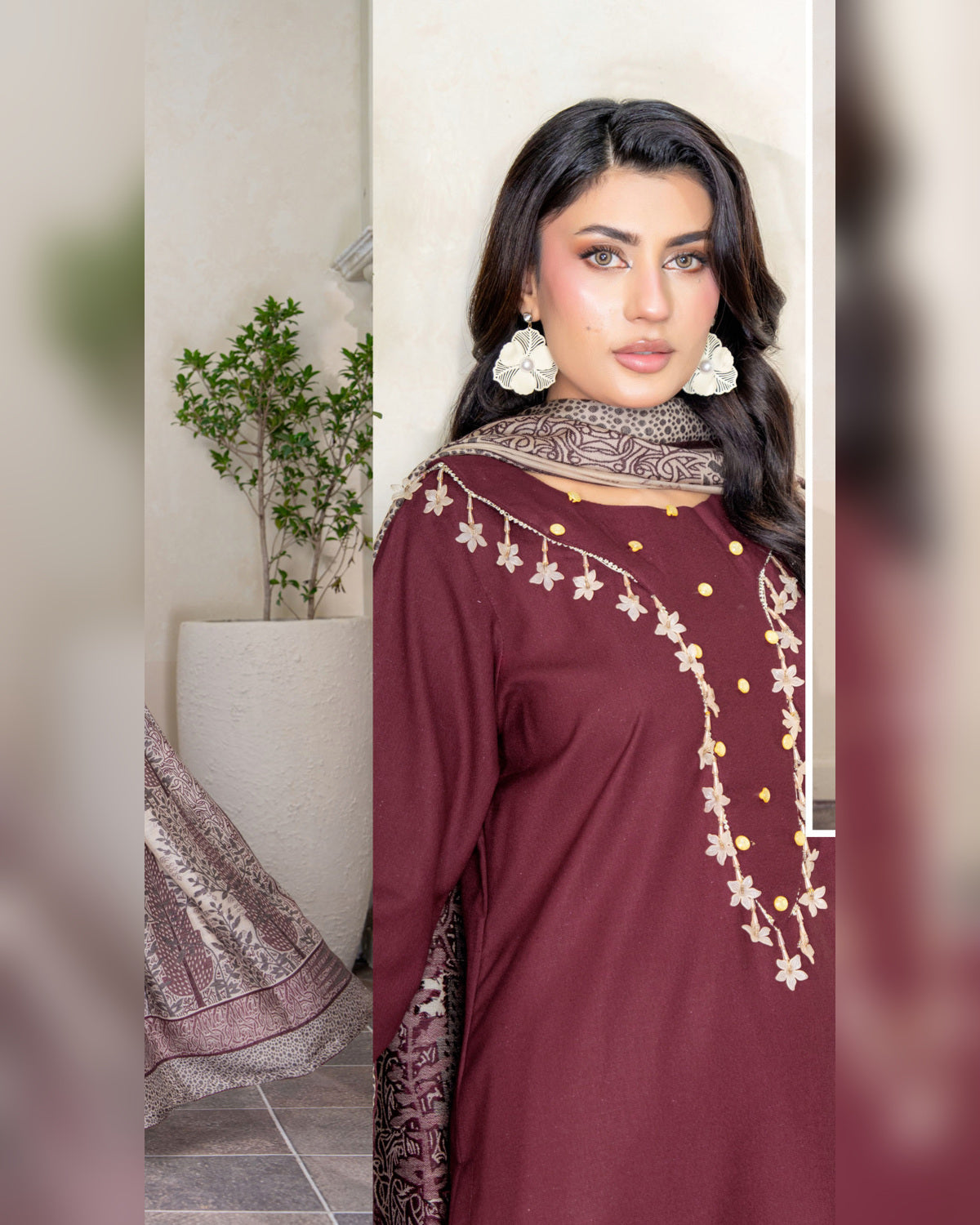 Chinar by Riaz Arts – Luxury Wool Touch Peach 3 Piece Winter Suit with Pashmina Jacquard Shawl