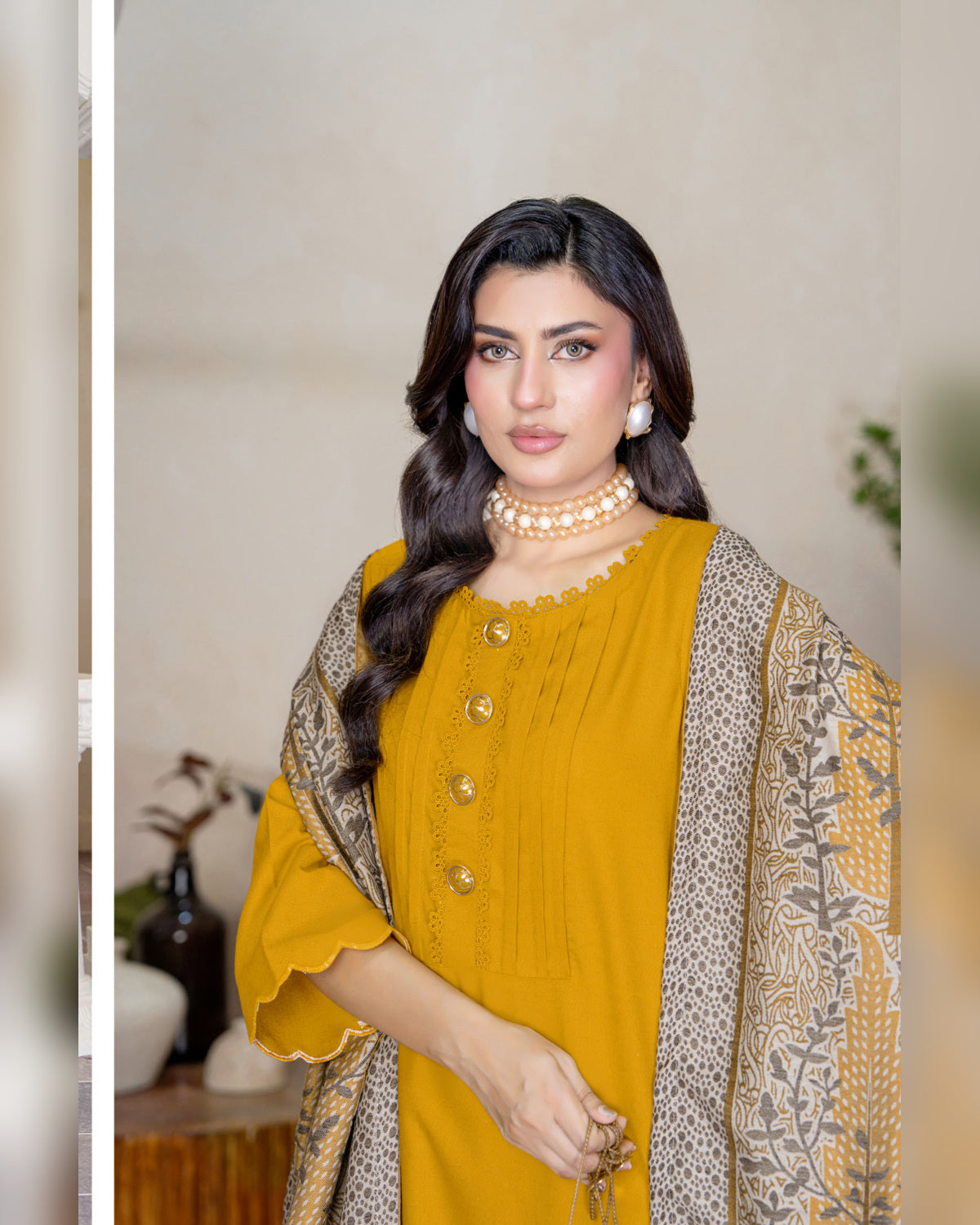 Chinar by Riaz Arts – Luxury Wool Touch Peach 3 Piece Winter Suit with Pashmina Jacquard Shawl