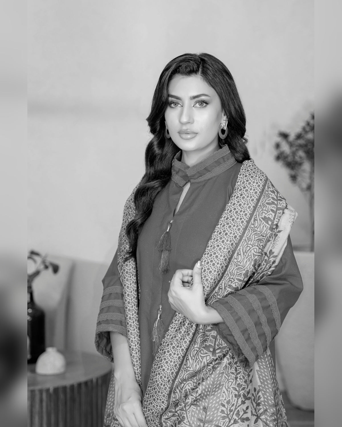 Chinar by Riaz Arts – Luxury Wool Touch Peach 3 Piece Winter Suit with Pashmina Jacquard Shawl