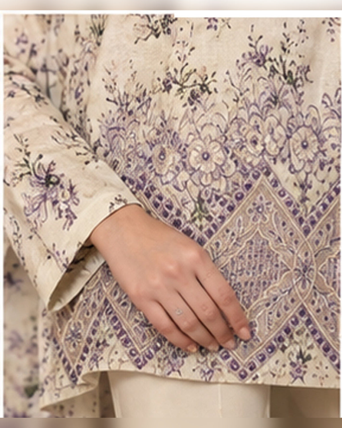 Manizay Dream Slub Bambo Embroidered 3 Piece Suit with Chiffon Dupatta