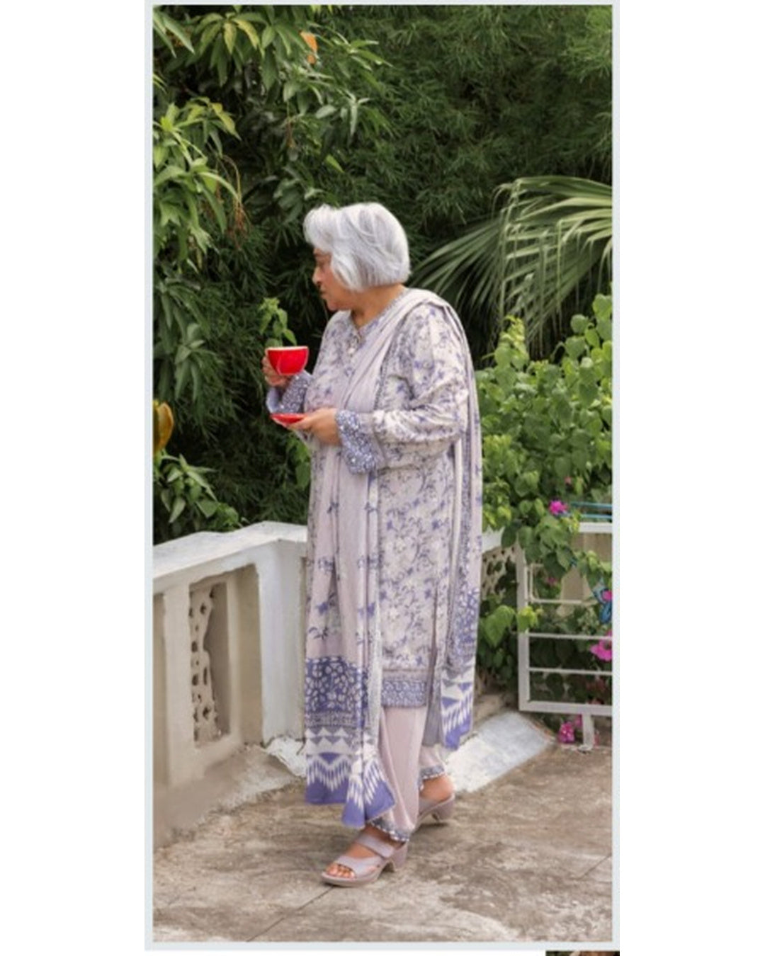 Gul Ahmed Printed Linen 3 Piece Unstitched Suit with Printed Dupatta