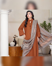 Chinar by Riaz Arts – Luxury Wool Touch Peach 3 Piece Winter Suit with Pashmina Jacquard Shawl