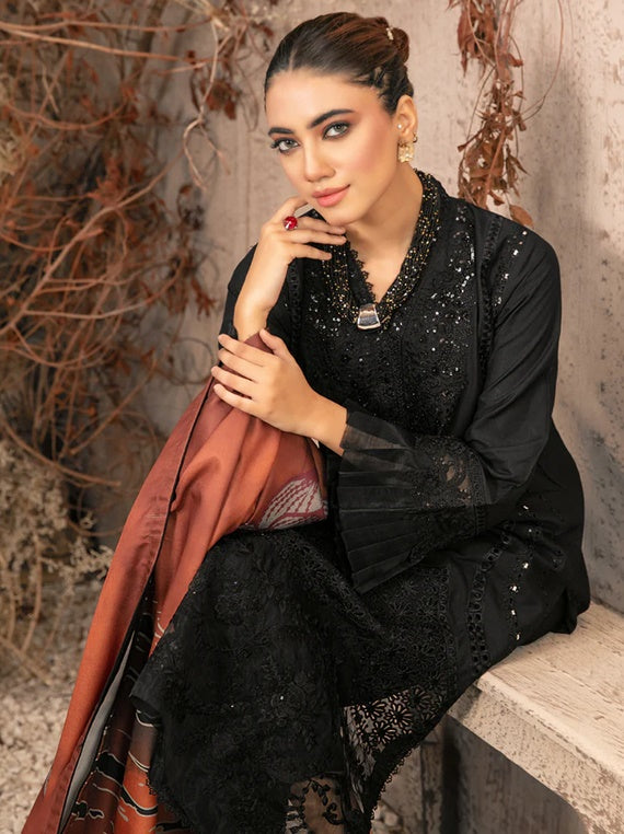 Saran By Tawakkal Stitched Embroidered Staple Collection 2024 (D-4066)