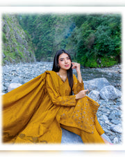 Riaz Arts Zarar Luxury Winter Embroidered Wool Touch Peach Suit with Banarsi Jacquard Shawl