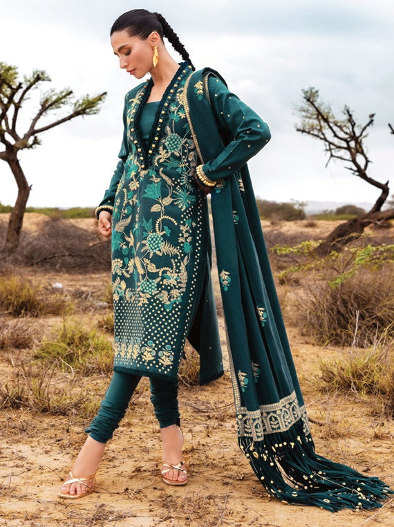 Pat Jhaar by Gul Ahmed Embroidered Pashmina Collection 2025 (AP-52010)