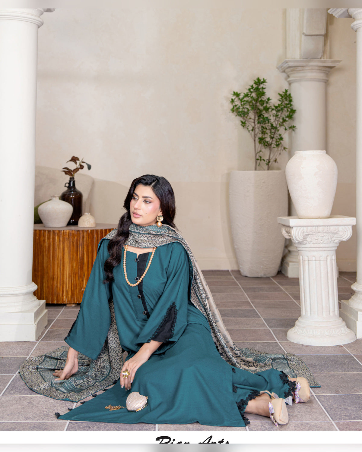 Chinar by Riaz Arts – Luxury Wool Touch Peach 3 Piece Winter Suit with Pashmina Jacquard Shawl