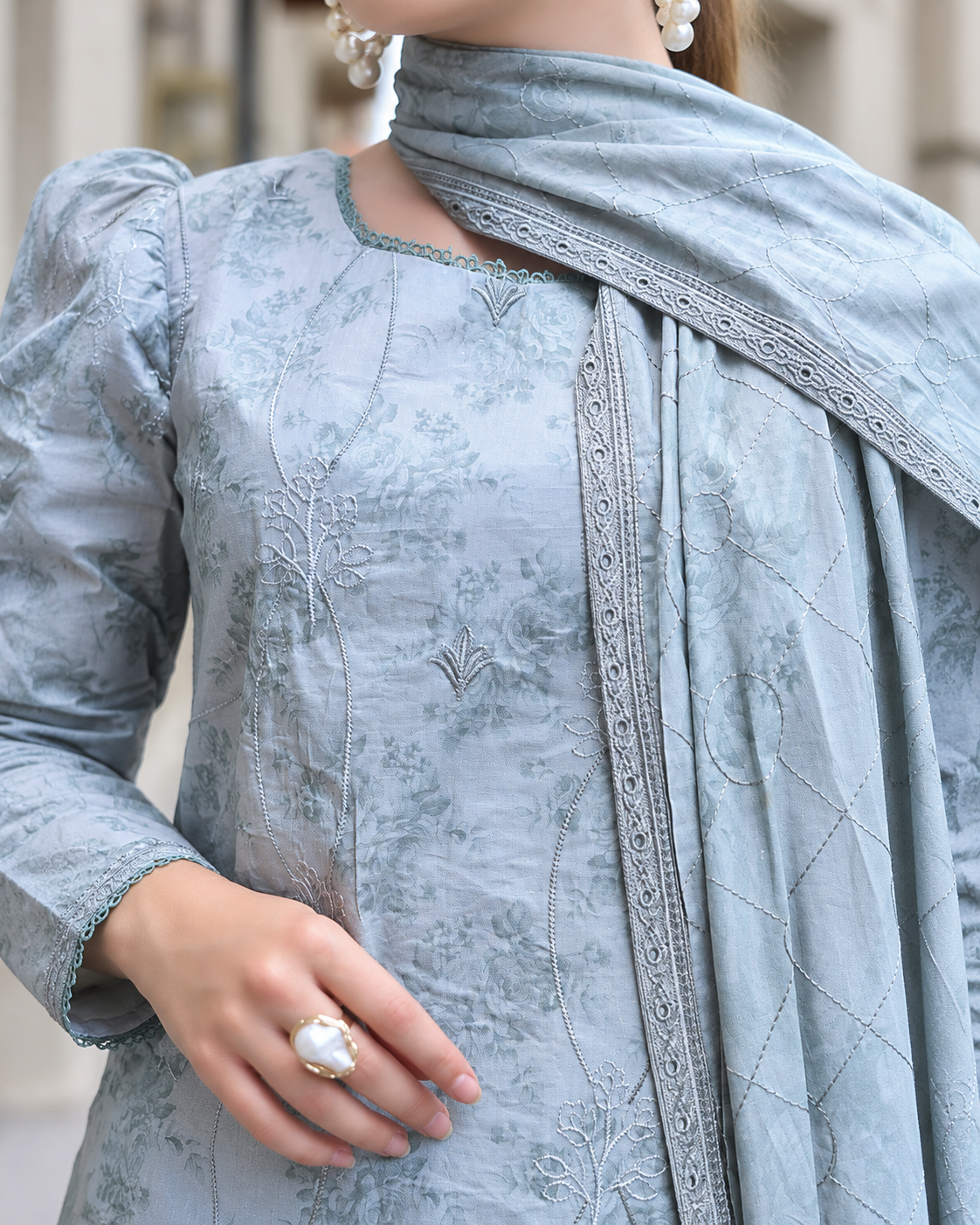 Alzohaib DHAGAKARI Digital Printed Embroidered 3 Piece Lawn Suit