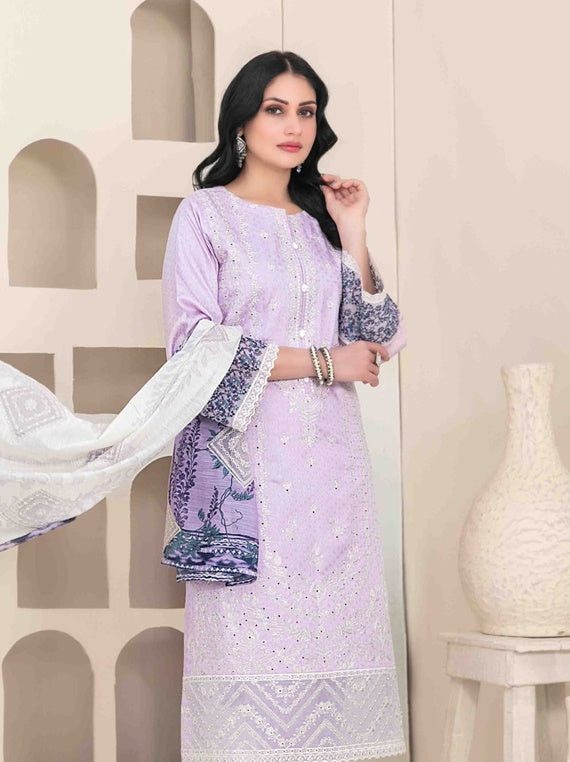 Junaina The Essence of Grace By Tawakkal (D-5474)
