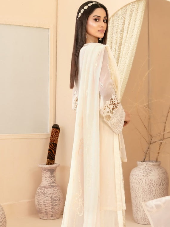 Signy by Tawakkal Embroidered Chiffon Collection 2025 (D-2213)