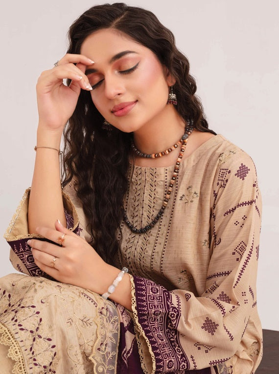 DASTAN-E-NOOR By Rang Riaz Viscose Embroidered Collection (D-03)