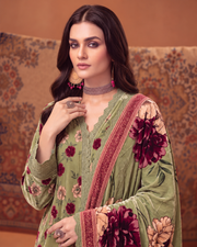 Riaz Arts Mahees Luxury Winter Digital Printed Velvet Suit