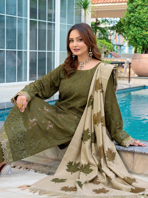 Vasal luxury winter dhanak collection By Riaz Arts (D-03)