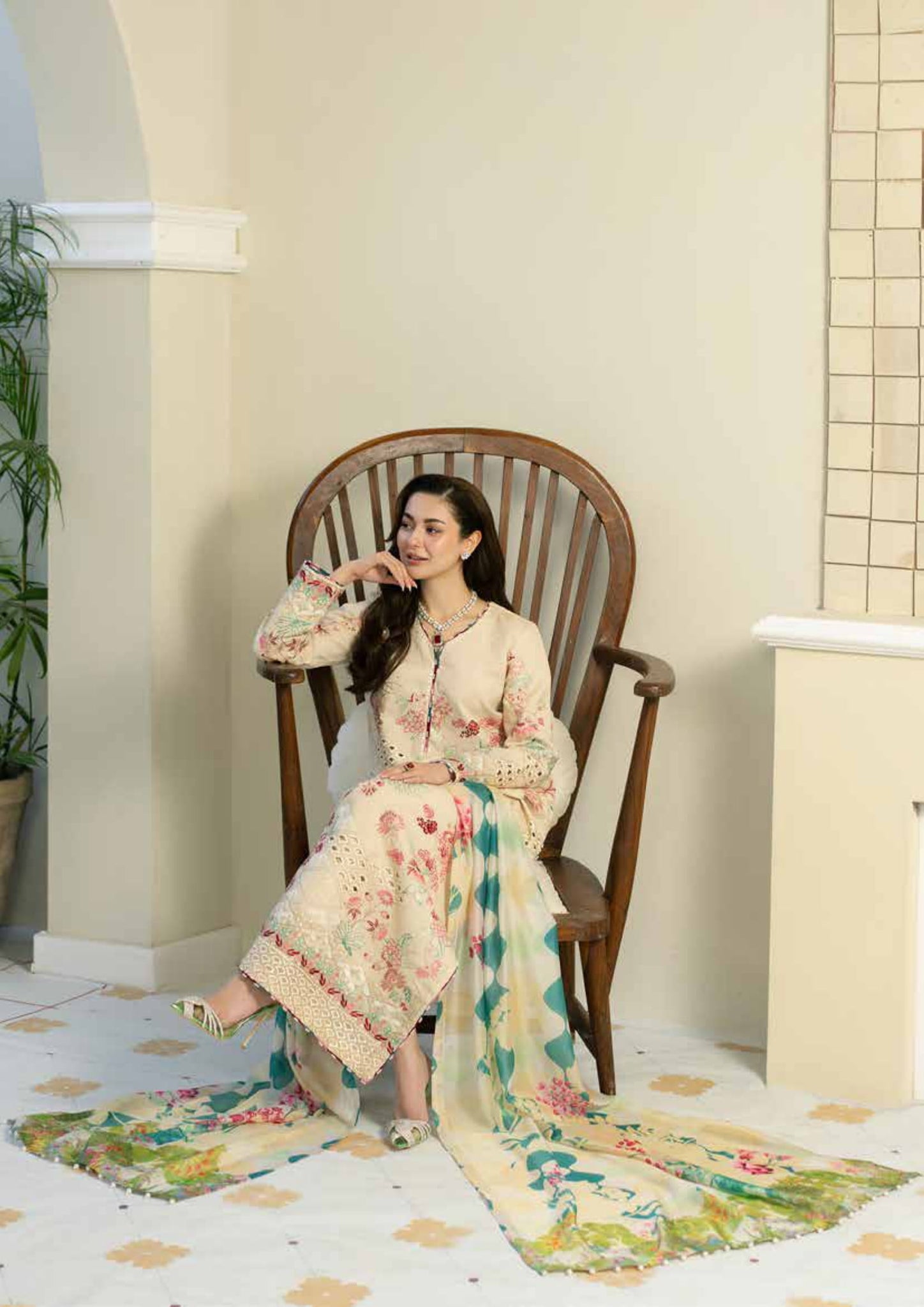 Maryum N Maria Luxury Lawn Collection 2025 (MS-50109)