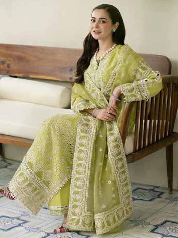 Maryum N Maria Luxury Lawn Collection 2025 (MS-50117)