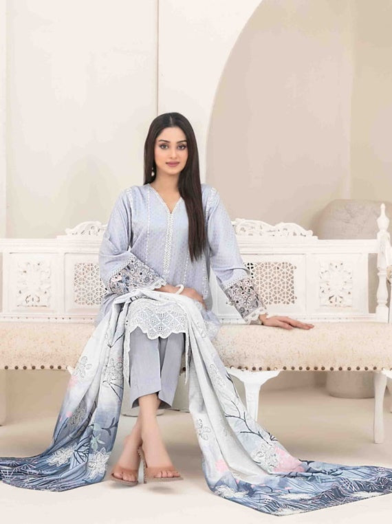 Junaina The Essence of Grace By Tawakkal (D-5477)