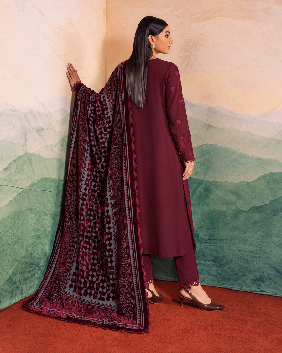 Riaz Arts Exclusive by Daria Embroidered Leather Peach Suit with Velvet Palachi Shawl