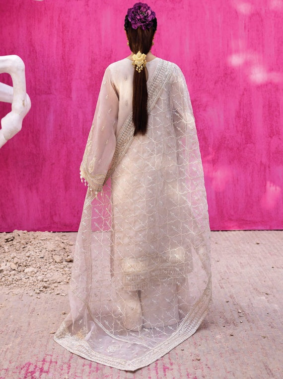 Emaan Adeel The Empress Wedding Formal Collection 2025 (LUMESSE)