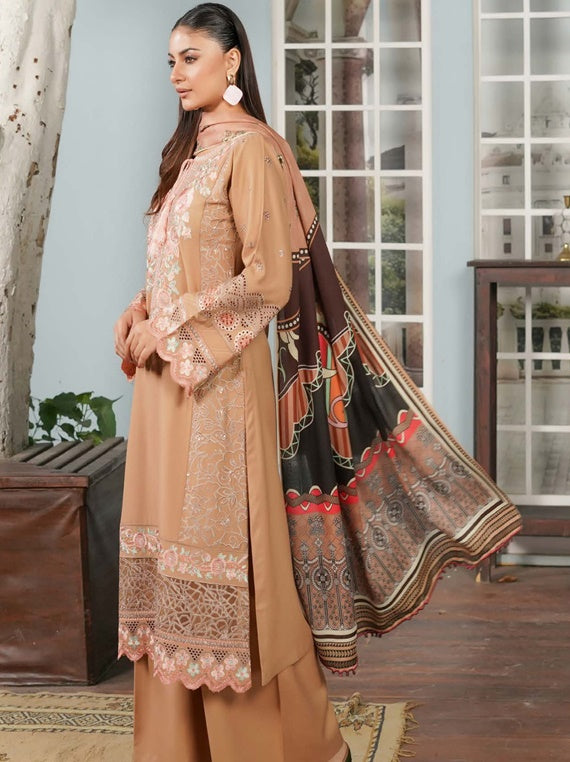 Ready to Wear Dhanak Collection 2024 by Munira Designers (D-06)