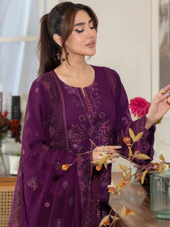 Parham by Johra Embroidered karandi Collection (JW-122)