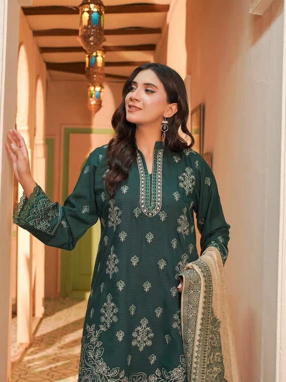 Sehar Bano by Manizay embroidered Dhanak collection 2025 (D-06)