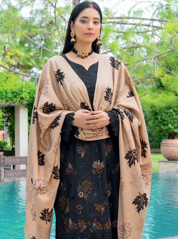 Vasal luxury winter dhanak collection By Riaz Arts (D-06)