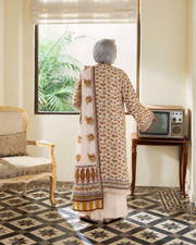 Gul Ahmed Printed Karandi 3 Piece Suit with Printed Dupatta