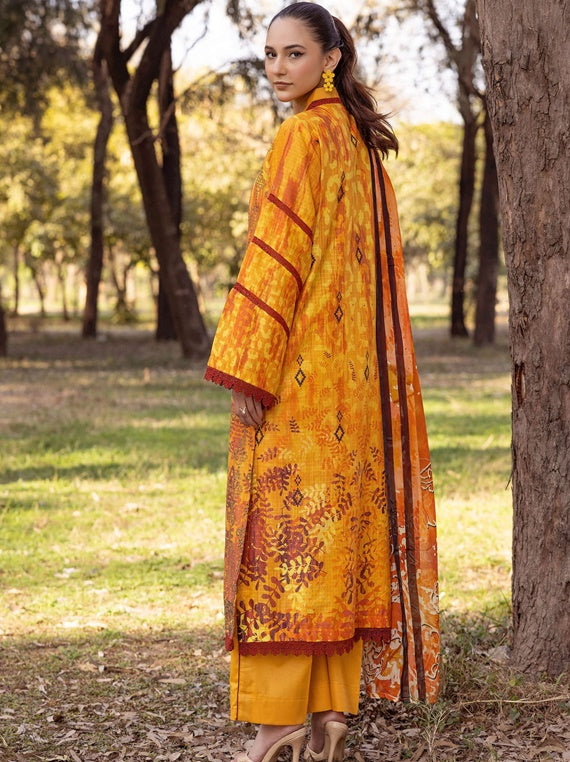 Shaista Chikankari Lawn Collection 2025 (D-08)