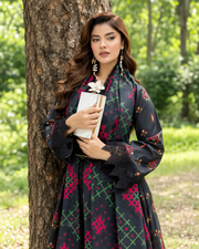 Alzohaib Colors Khaddar Digital Printed 3 Piece Suit