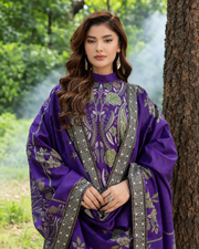 Alzohaib Colors Khaddar Digital Printed 3 Piece Suit