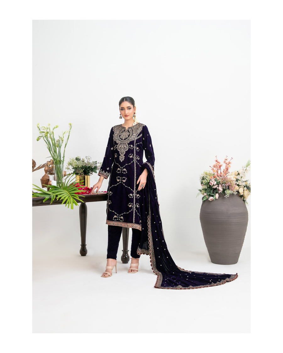 Luxury Heavy Embroidered Velvet 3 Piece Unstitched Suit – Shahid Tawakkal Winter Collection