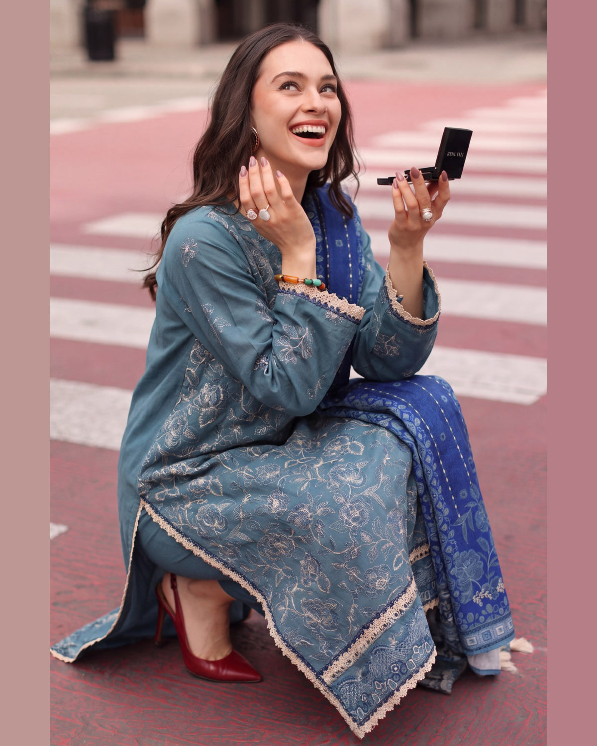 ELARA Premium Embroidered Karandi 3 Piece Suit with Pashmina Shawl